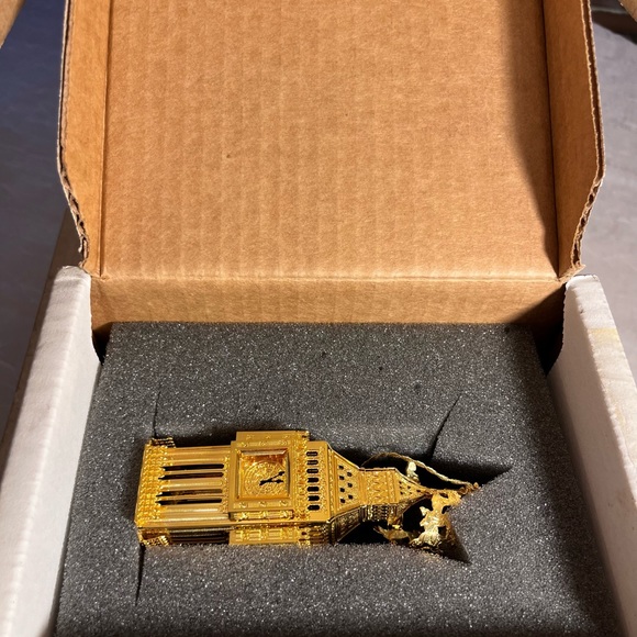 Vintage 1998 Danbury Mint Big Ben Gold Plated Christmas Ornament - Picture 2 of 5